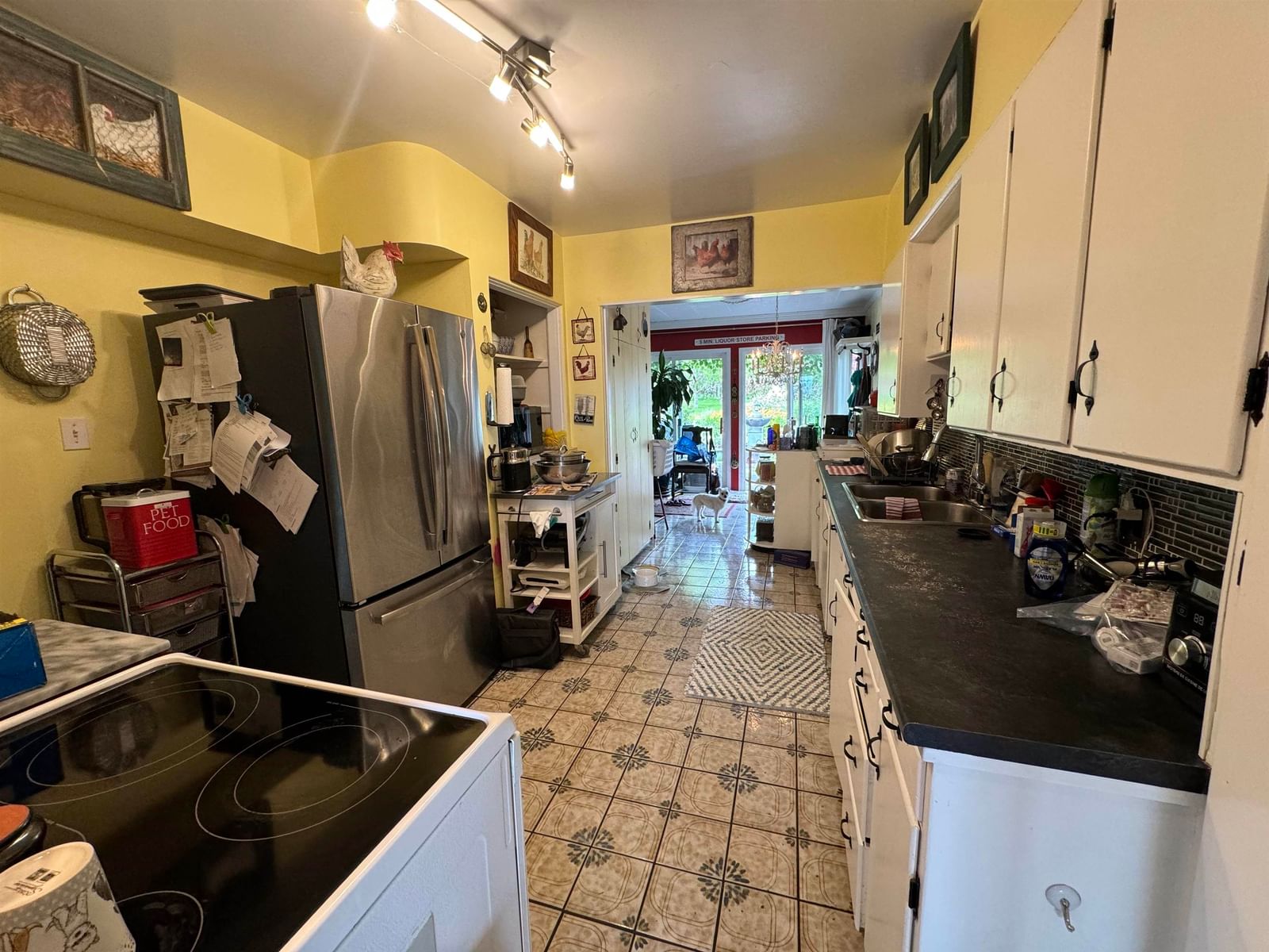 Listing Image 5