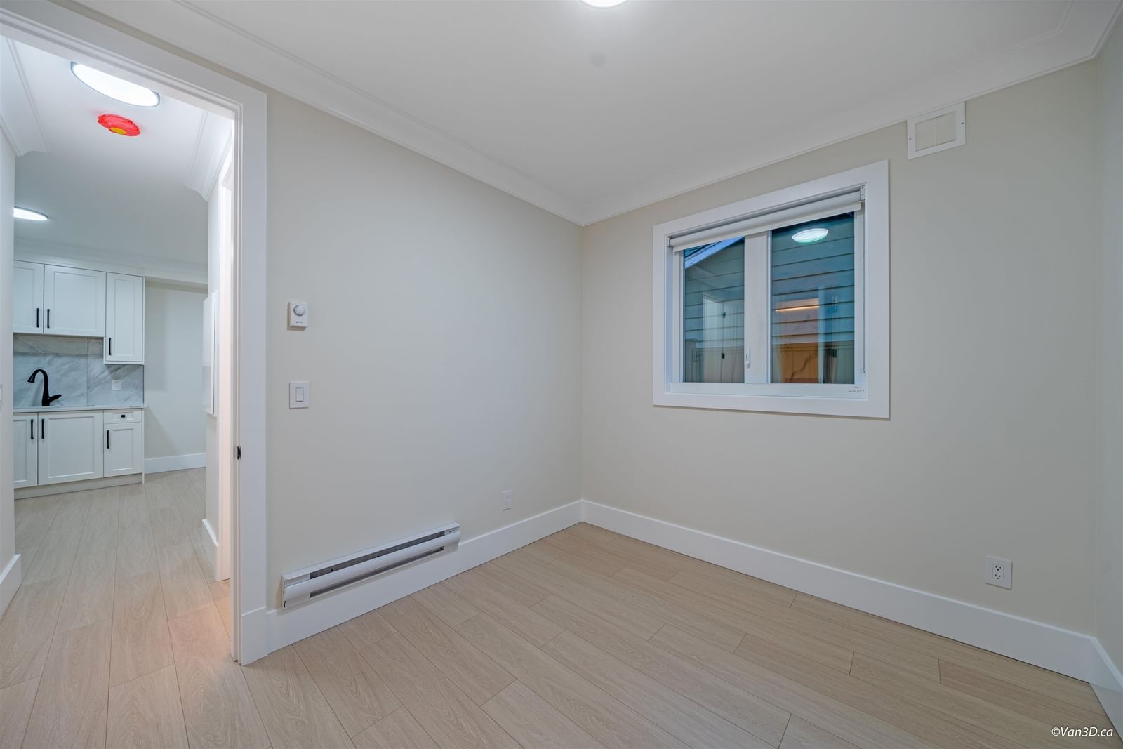Listing Image 18