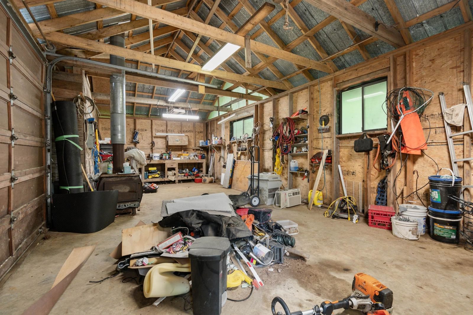 Listing Image 19