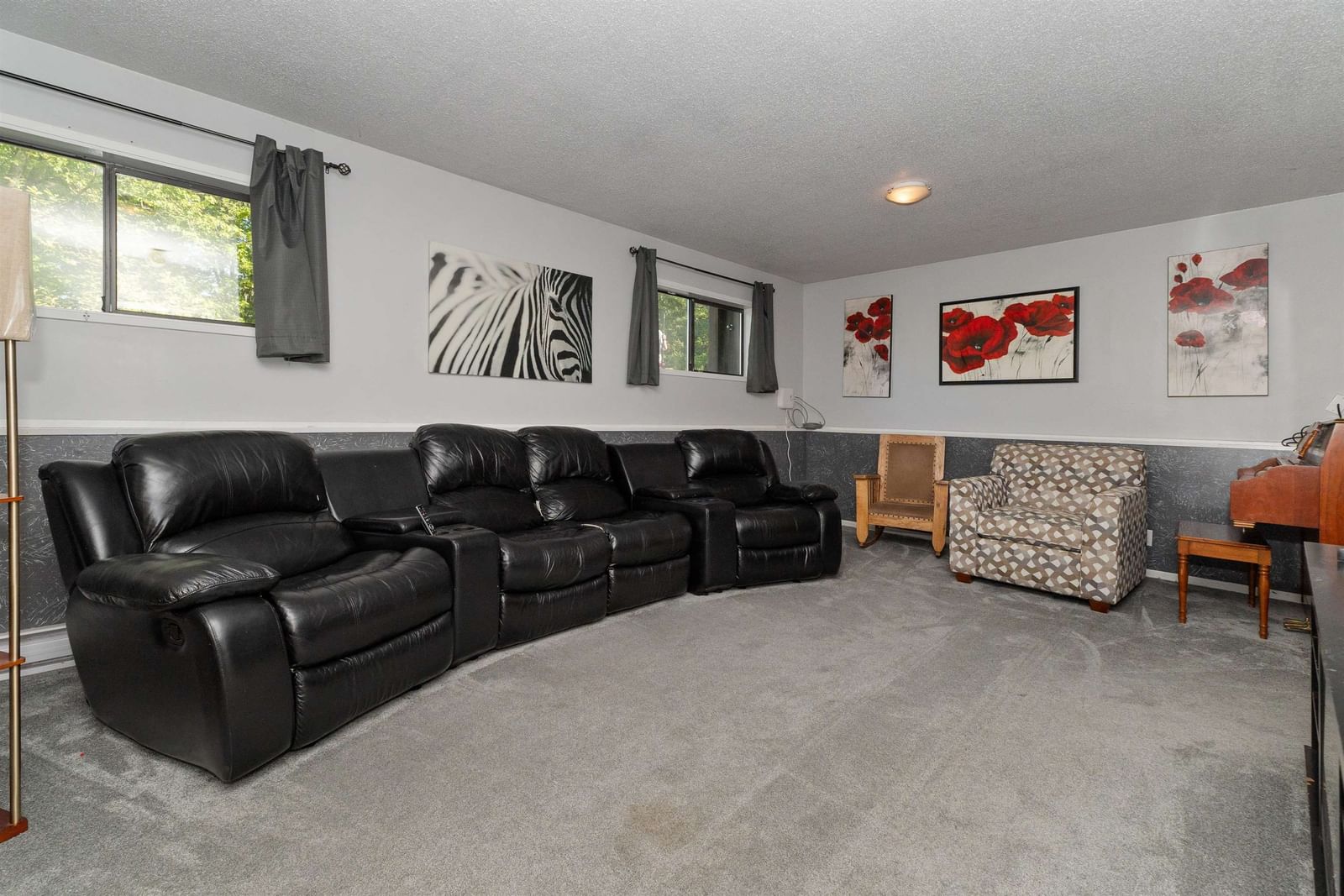 Listing Image 29