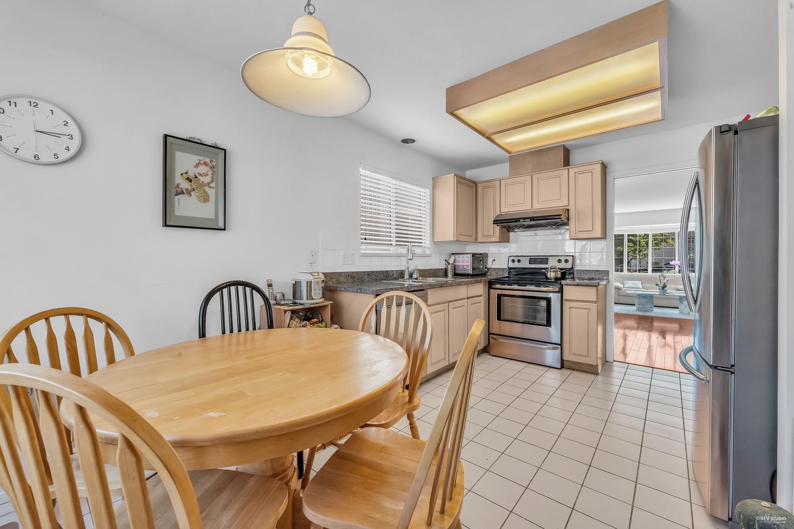 Listing Image 12