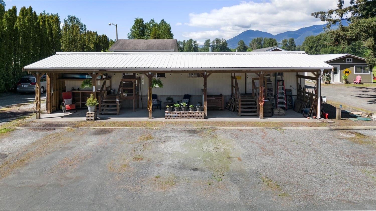 Listing Image 10