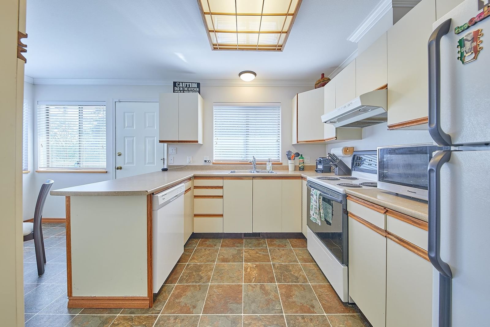 Listing Image 13