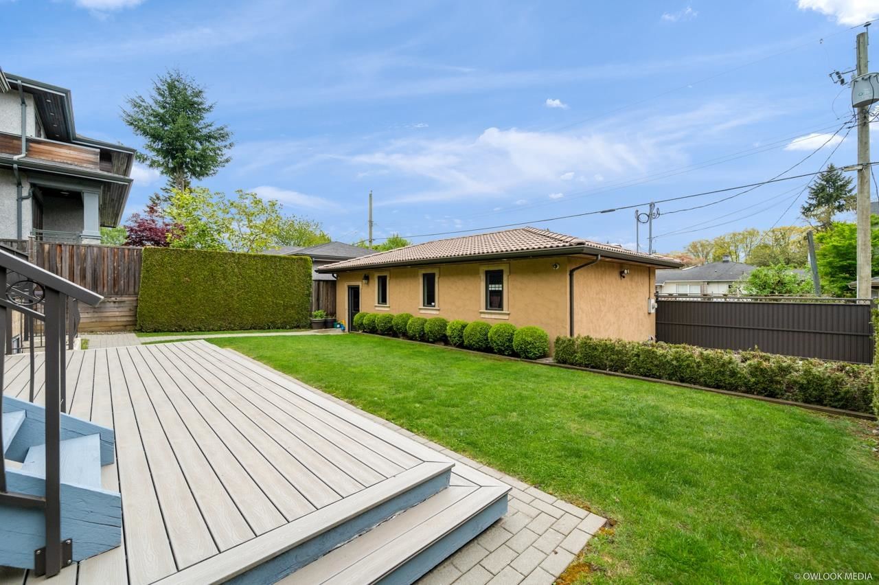 Listing Image 10