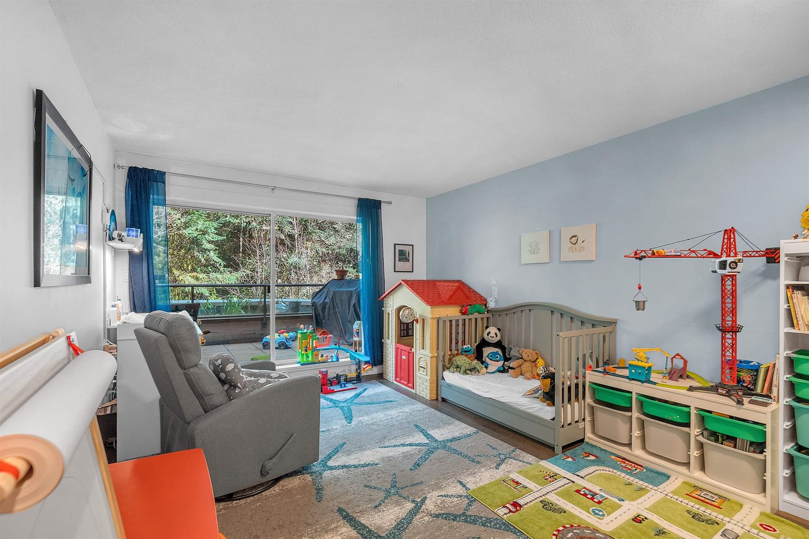 Listing Image 11