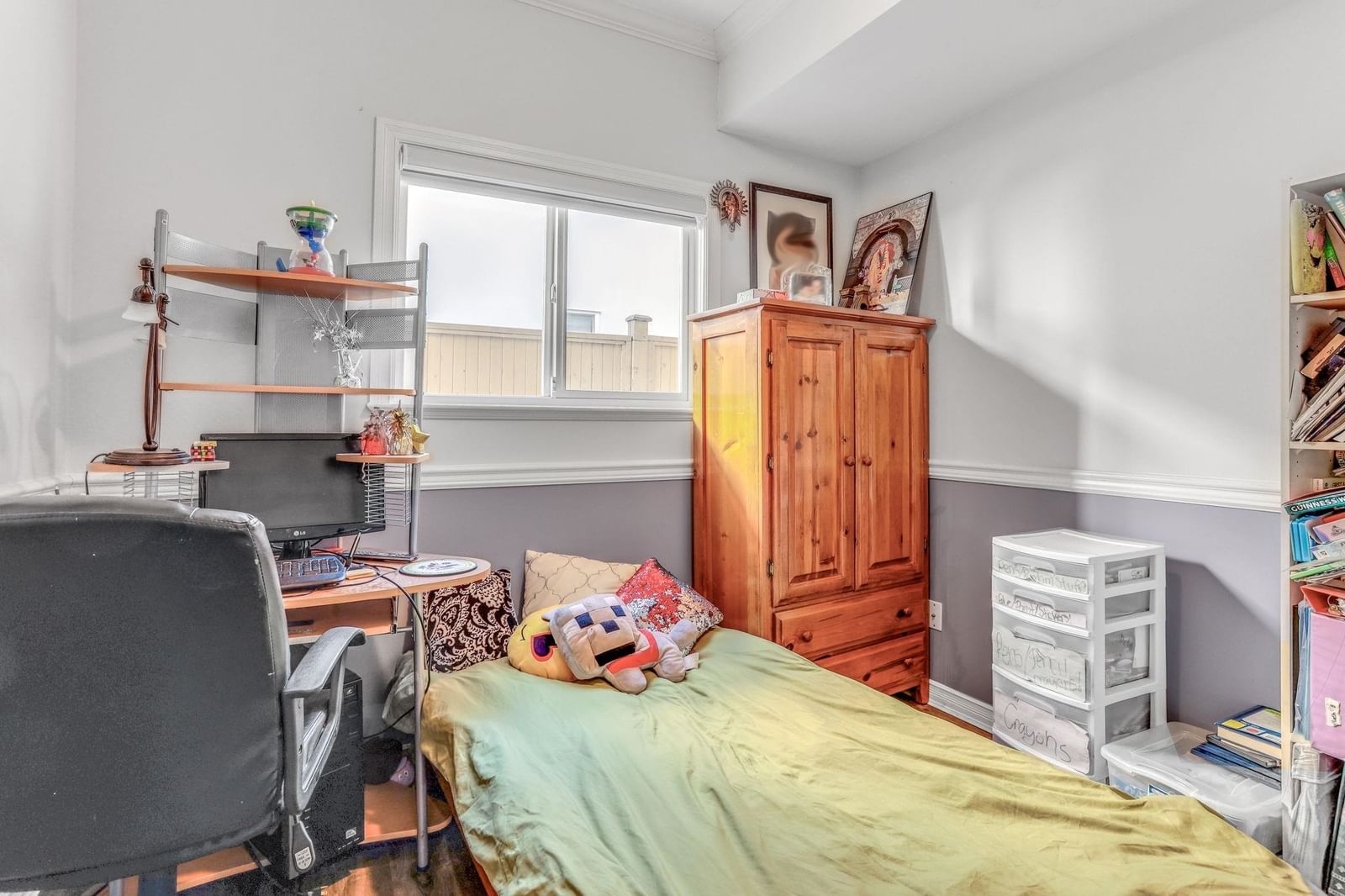 Listing Image 19