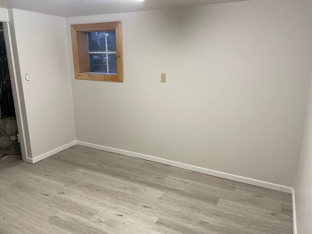 Listing Image 27