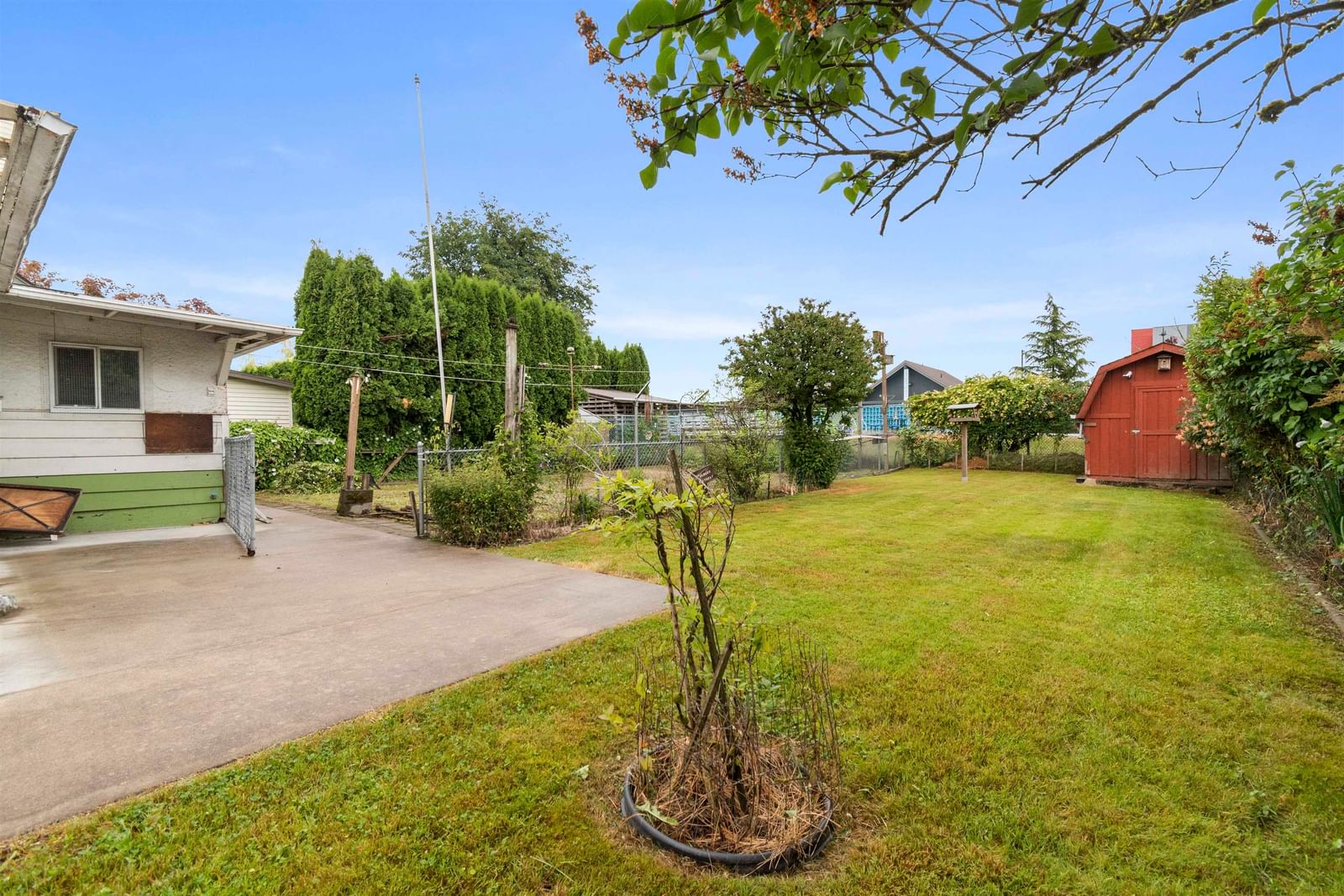 Listing Image 24