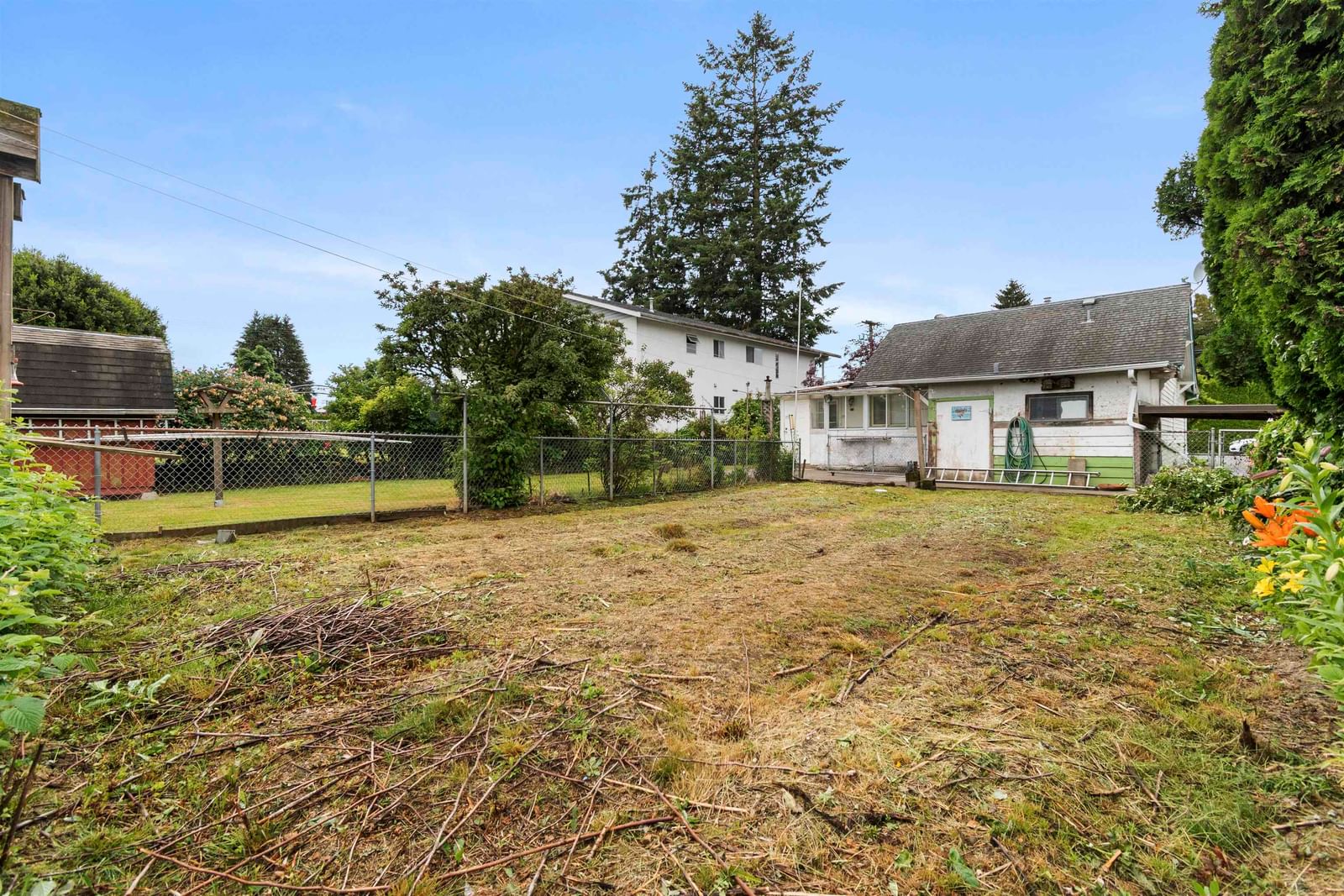 Listing Image 27