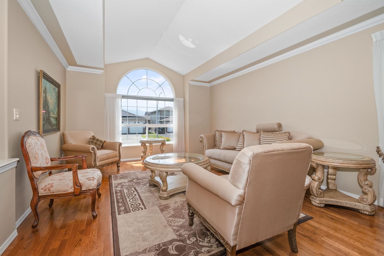 Listing Image 23