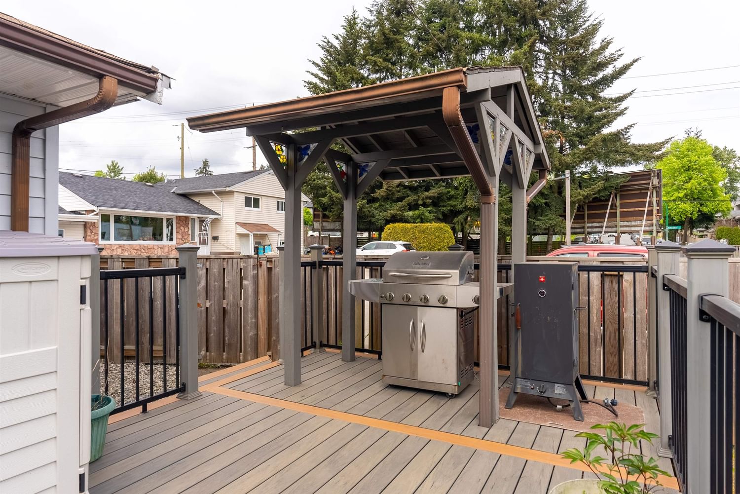 Listing Image 16
