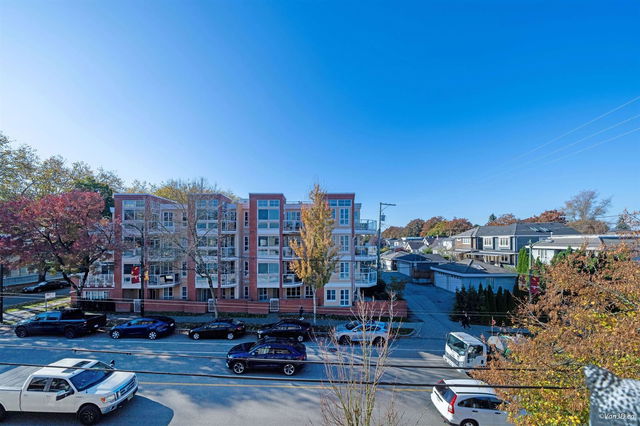 306 - 3595 26th Avenue