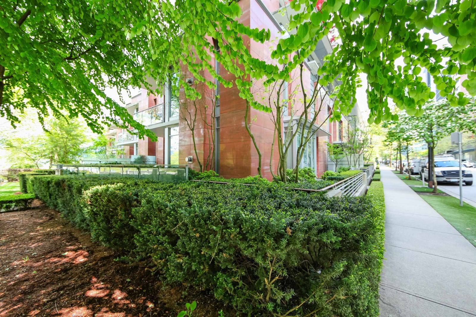 Listing Image 39