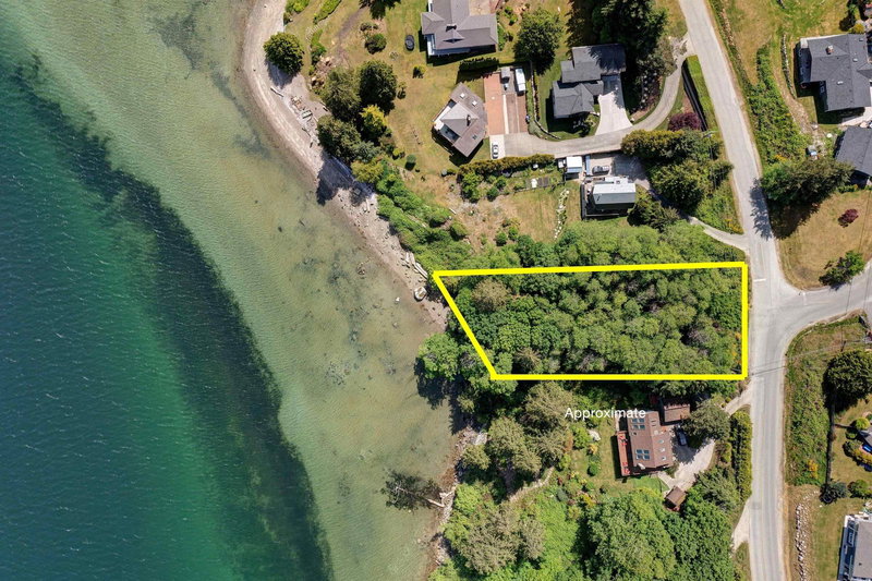LOT 18 Gale Avenue, Sechelt, V0N 3A0 | Image 2