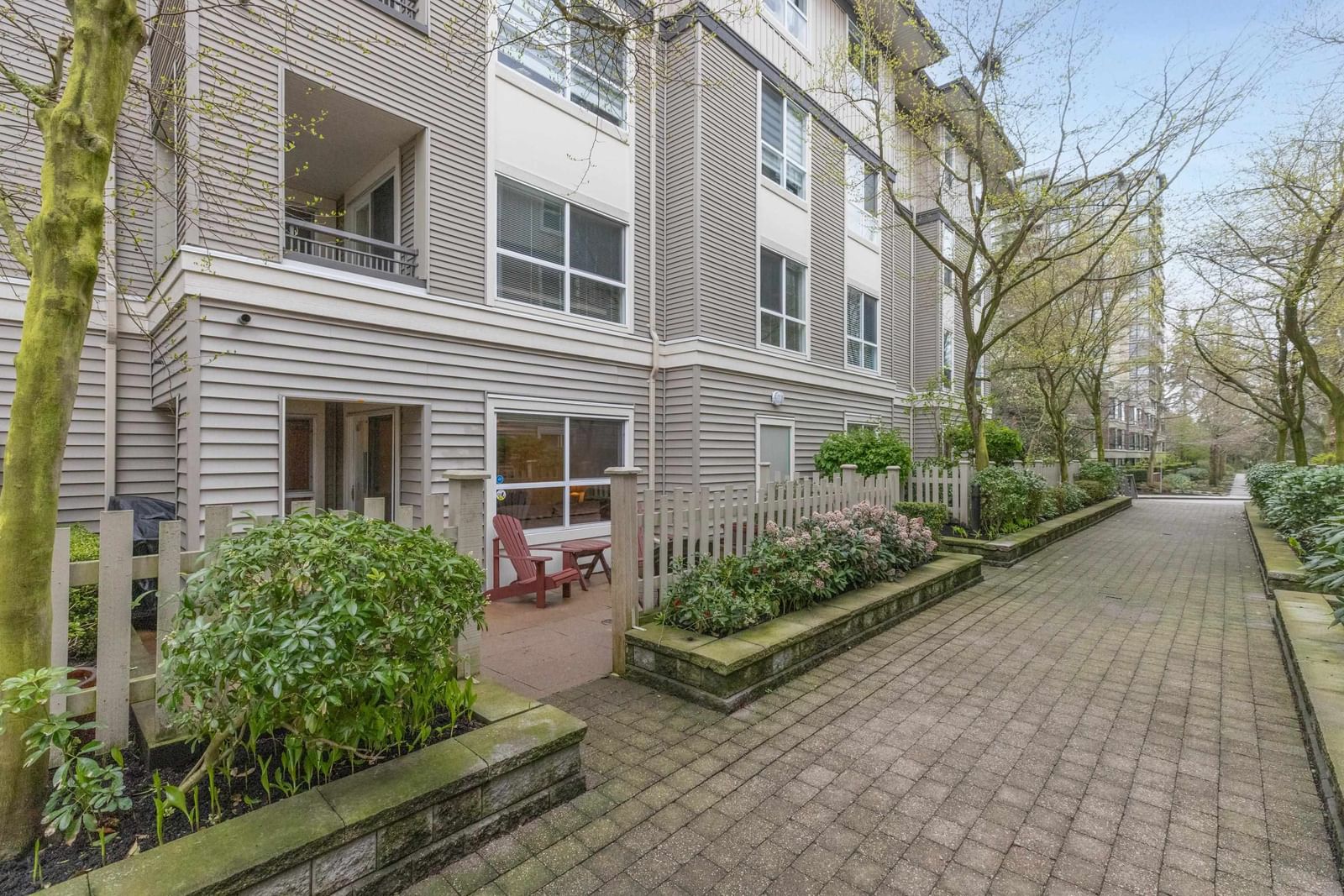 Listing Image 23