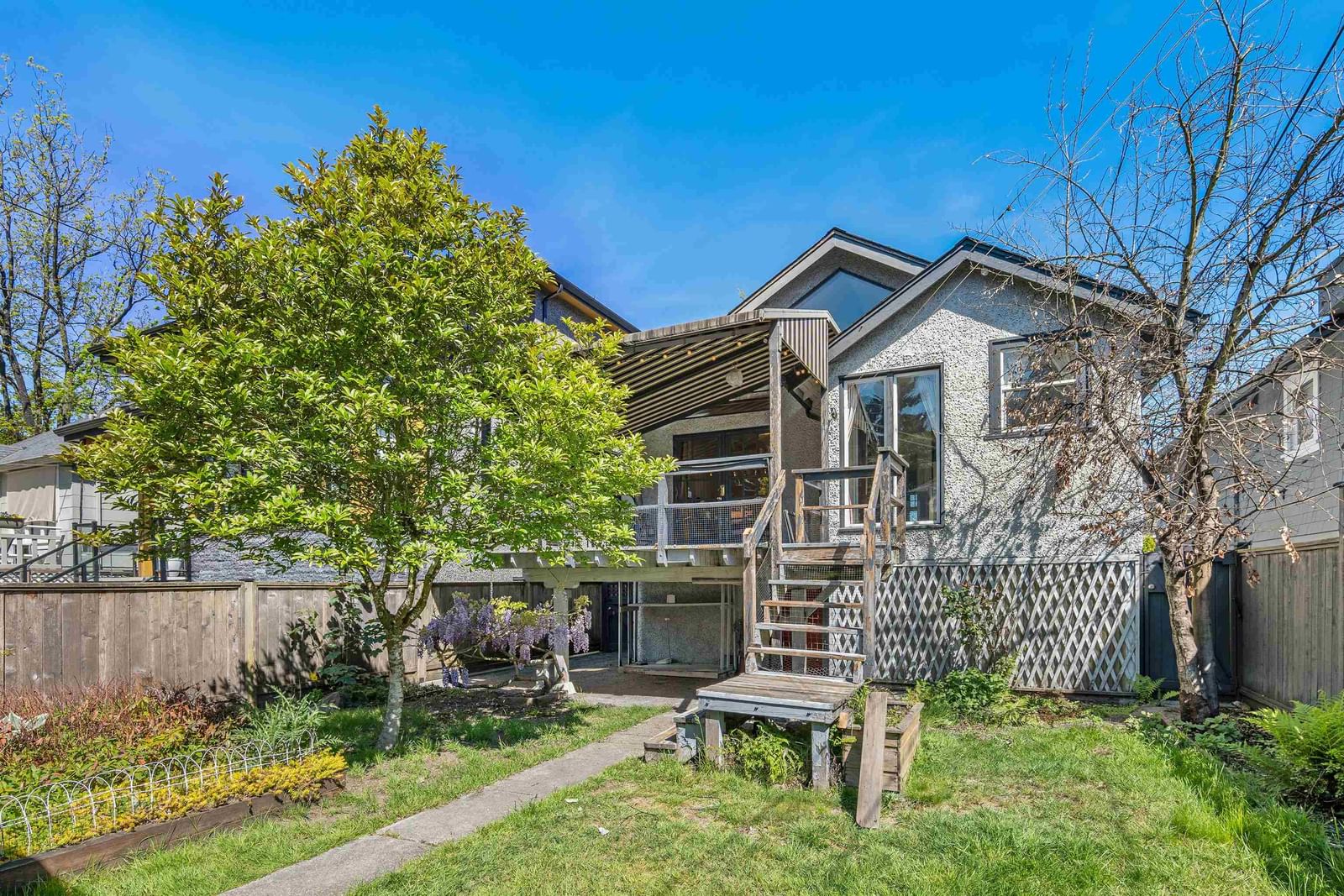 Listing Image 12