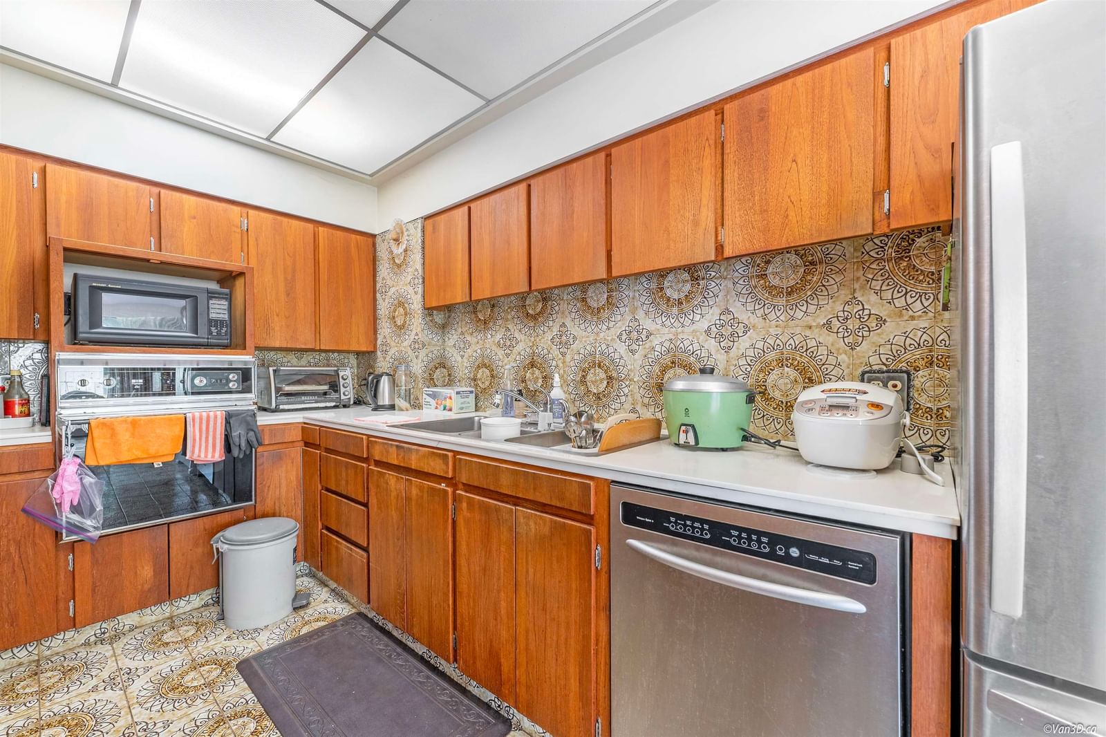 Listing Image 13