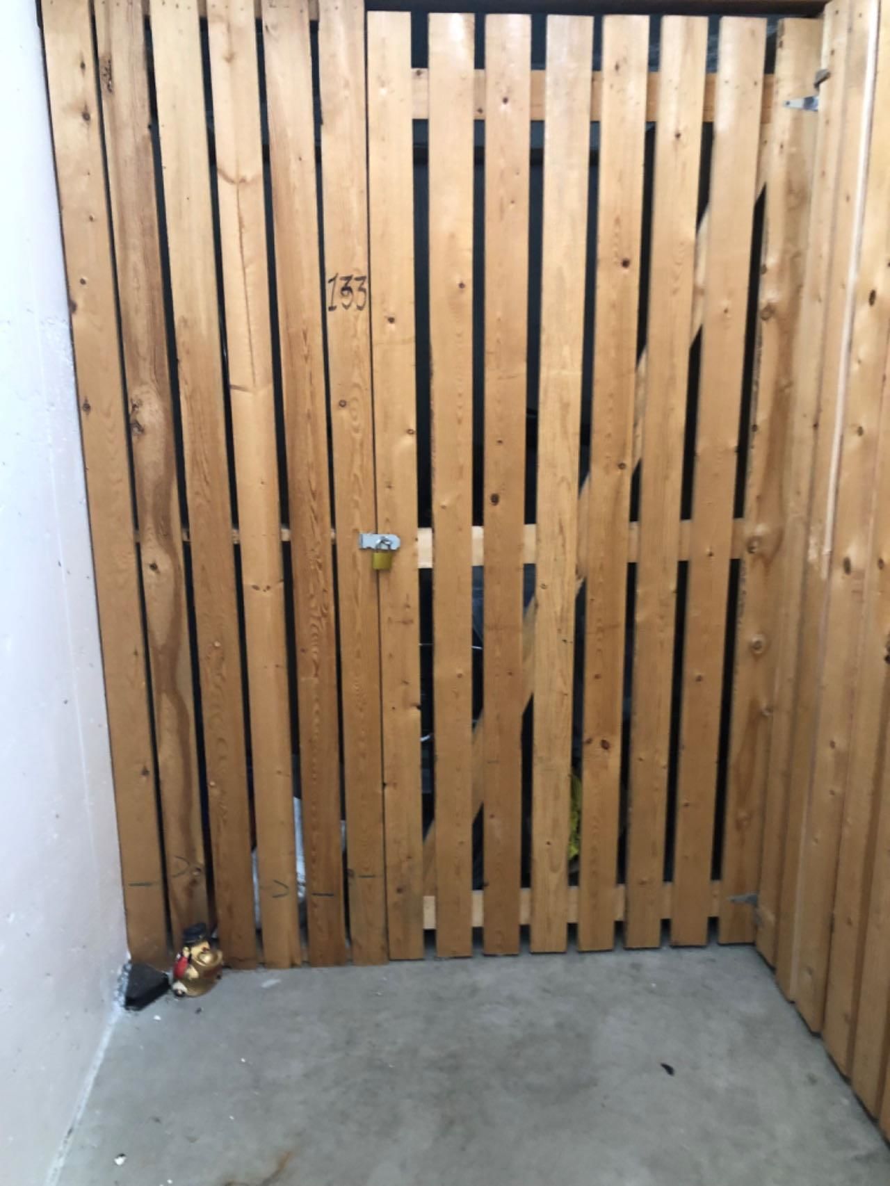 Listing Image 22