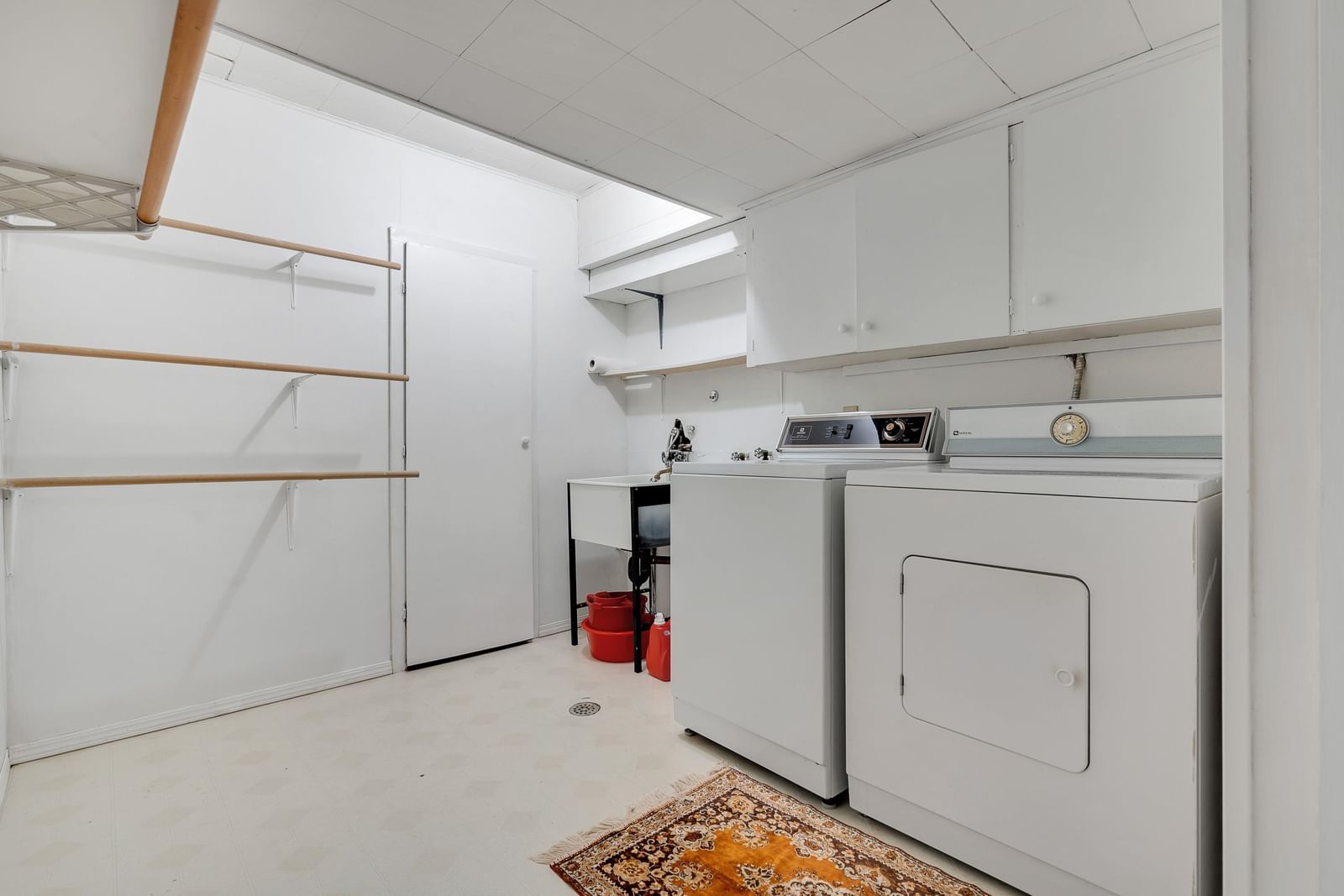 Listing Image 37