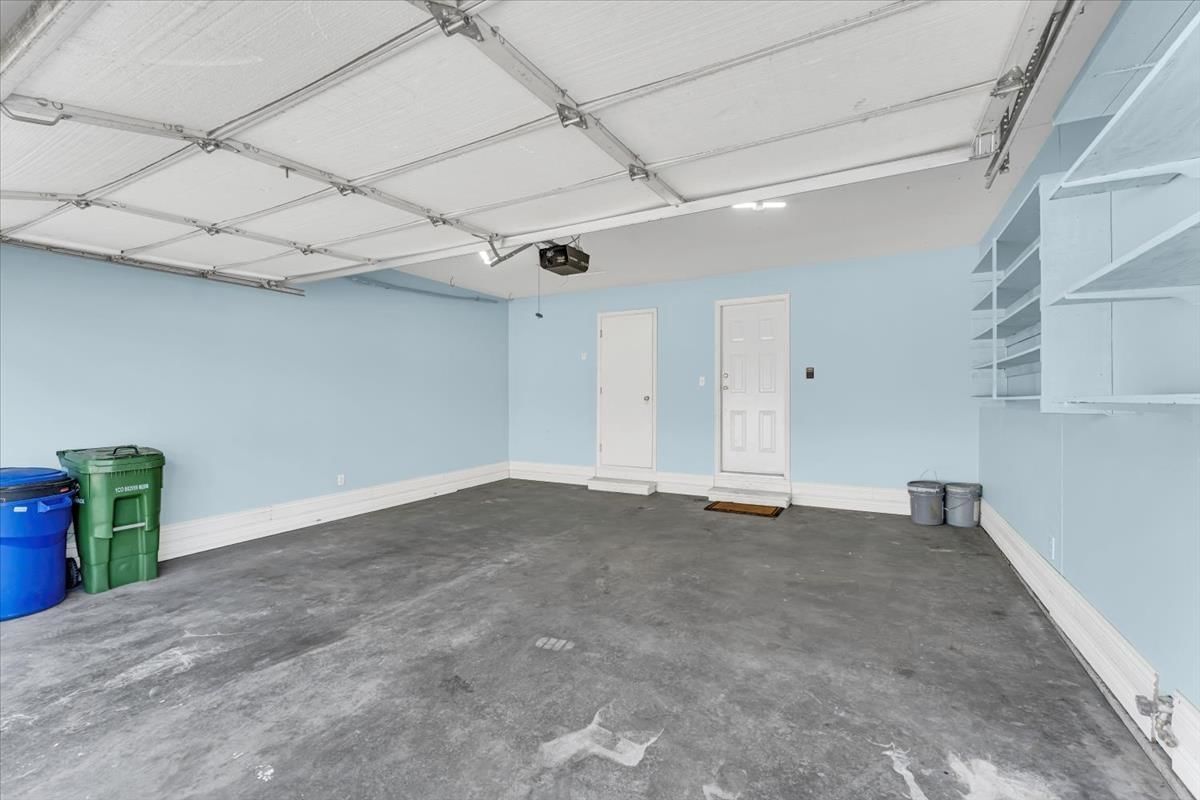 Listing Image 28