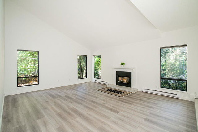 2212 Windridge Drive