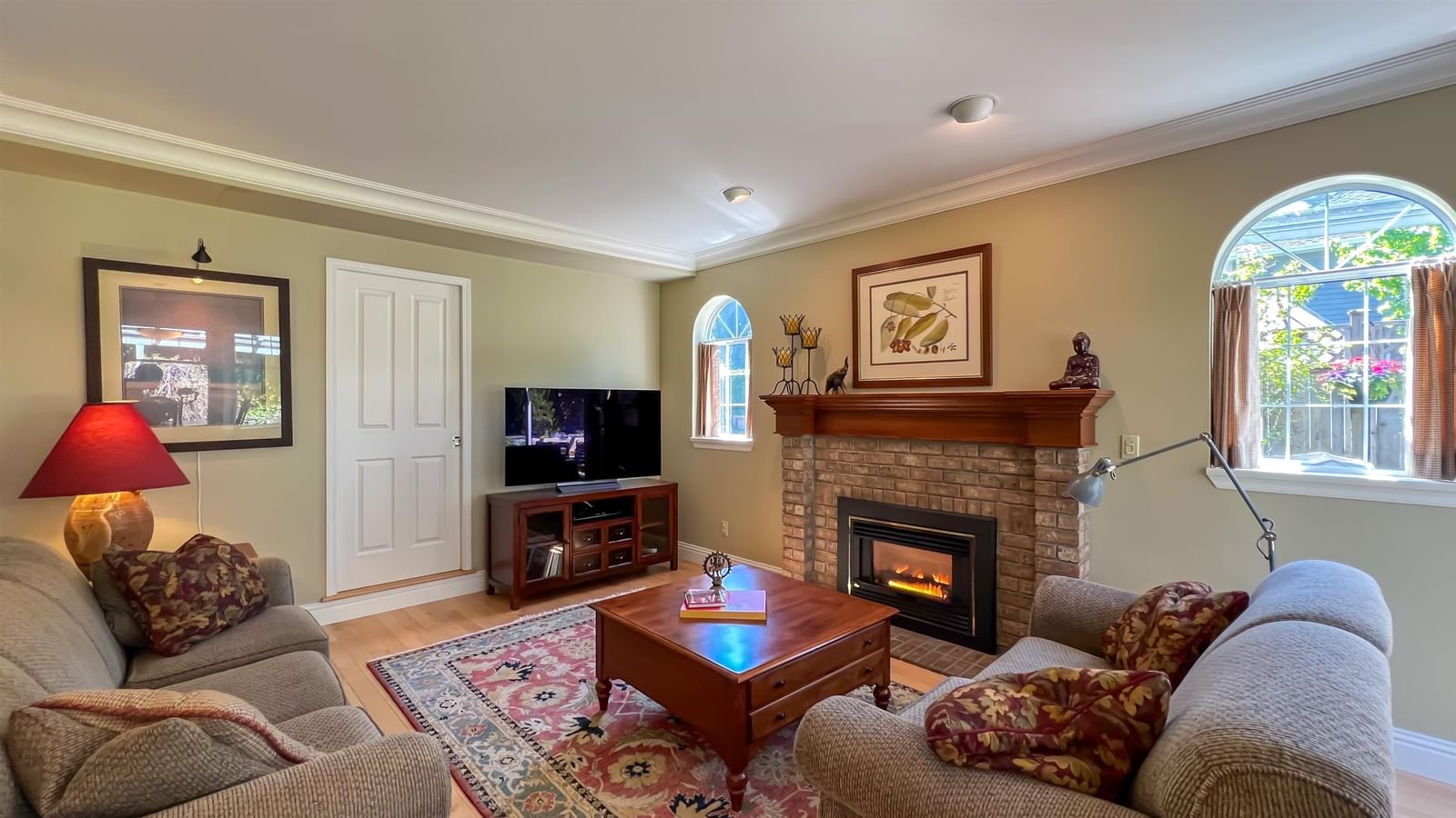 Listing Image 18