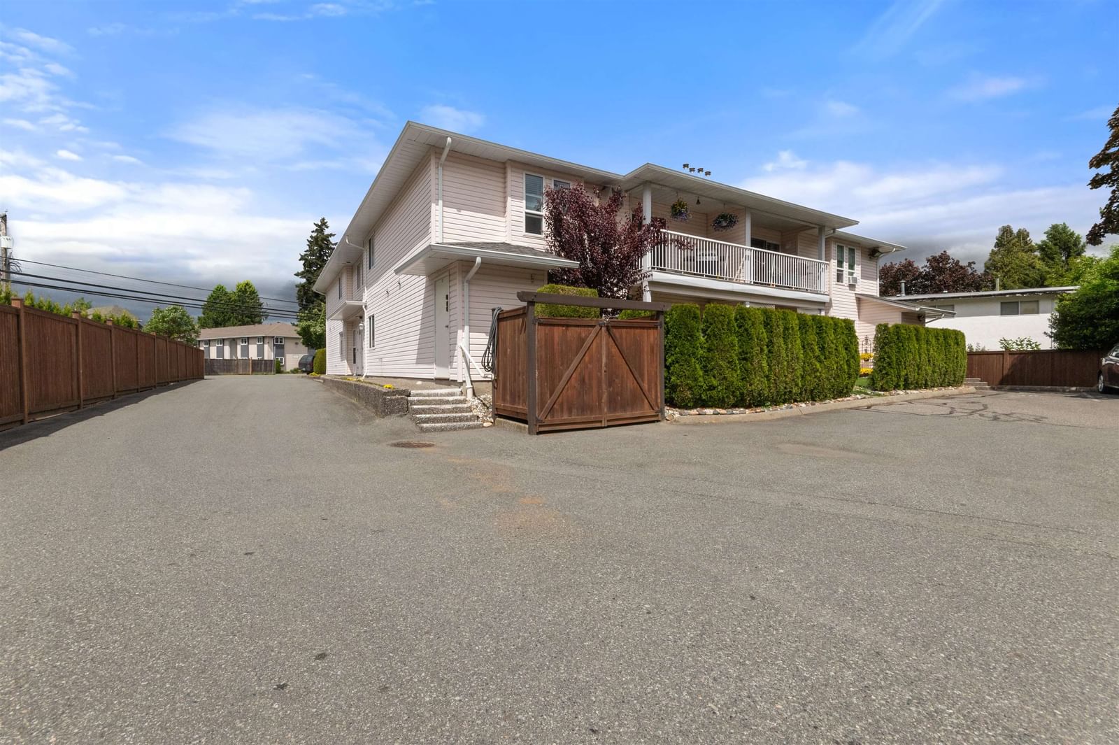 Listing Image 29