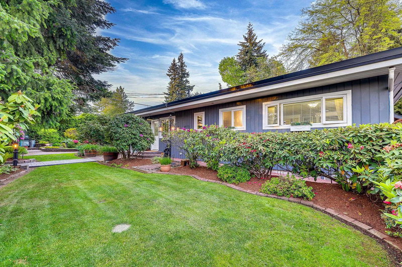 13270 58 Avenue, Surrey, V3X 2R2 | Image 2