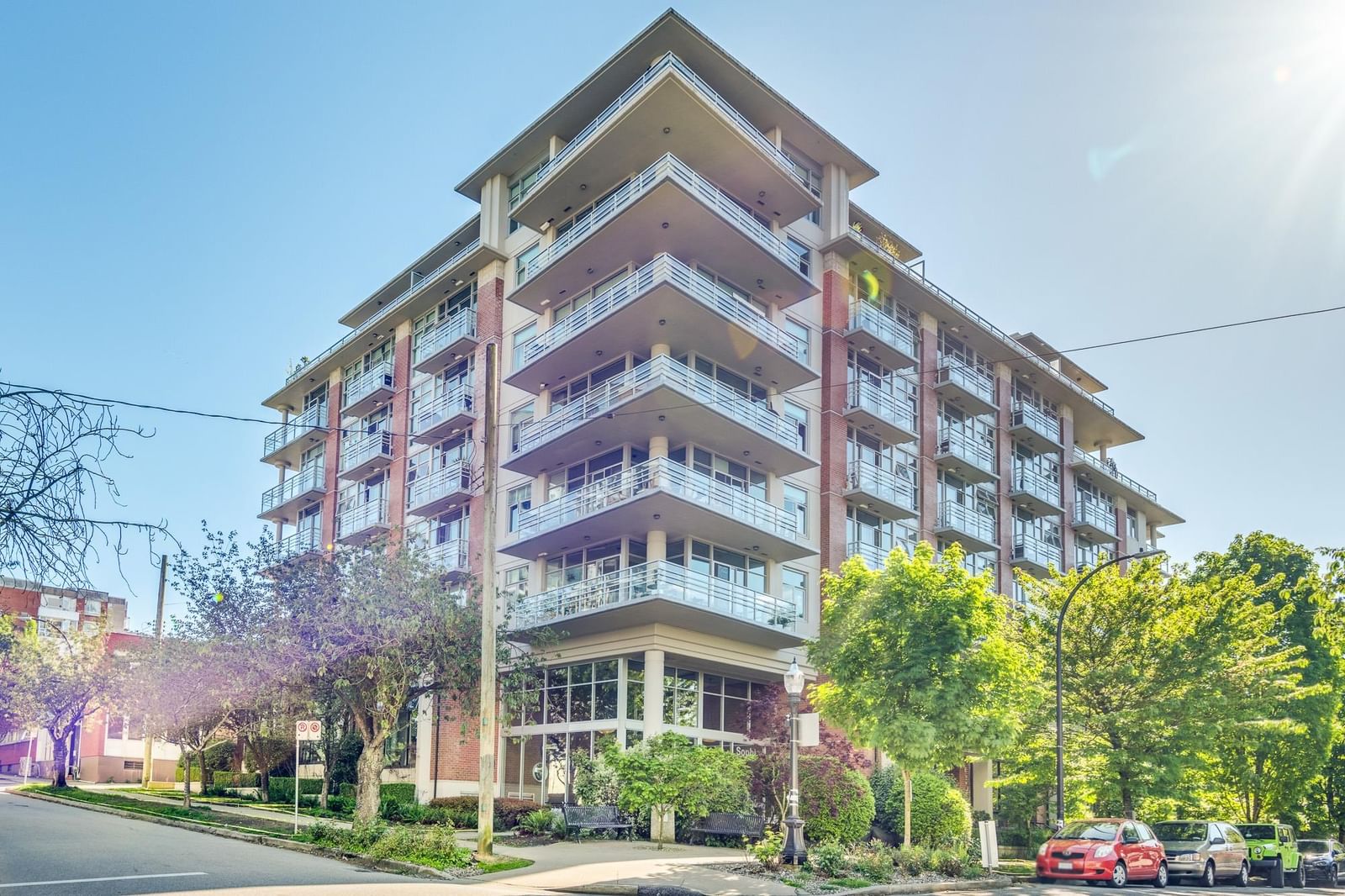 Listing Image 1