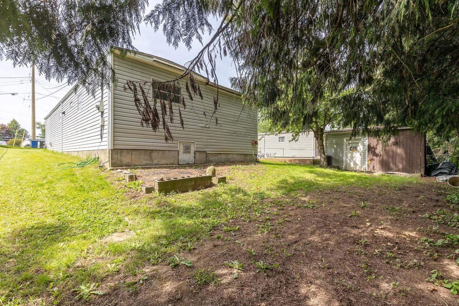 Listing Image 28