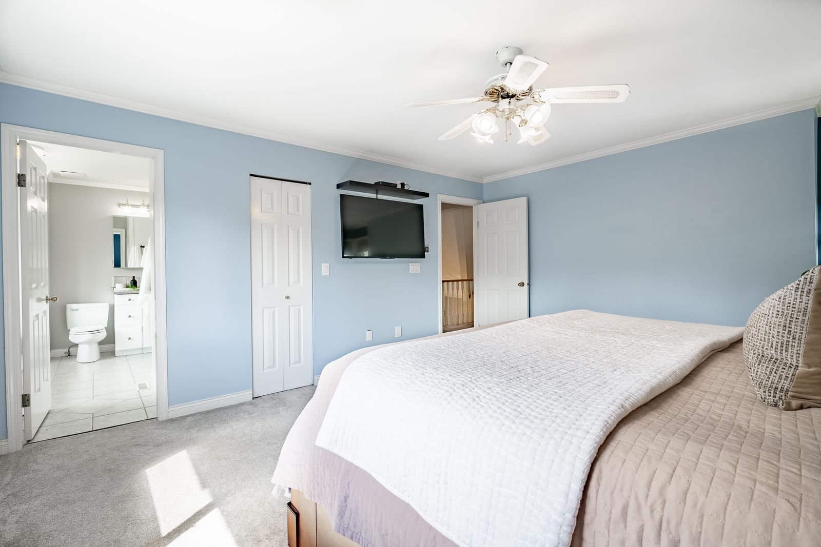 Listing Image 26
