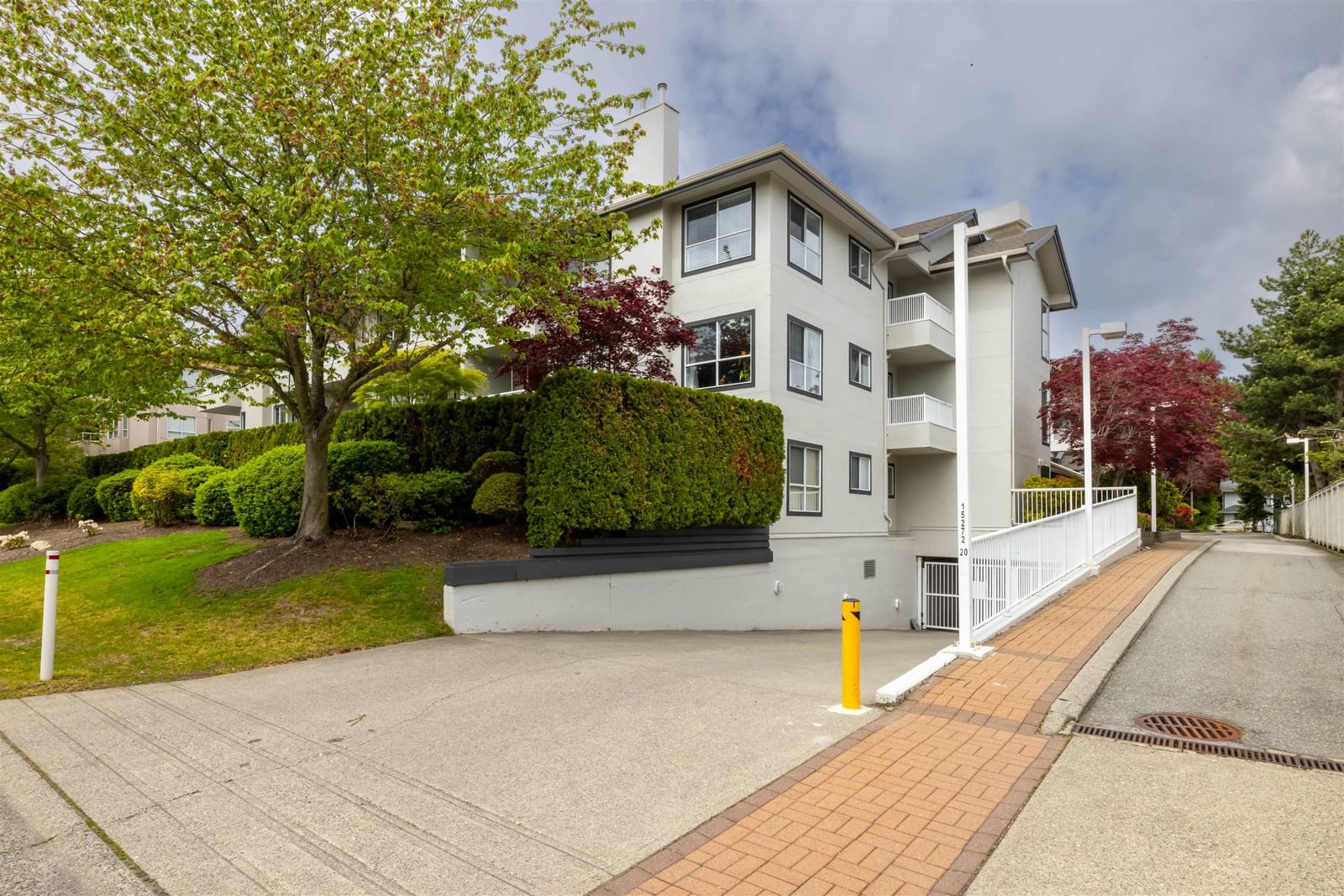 Listing Image 15