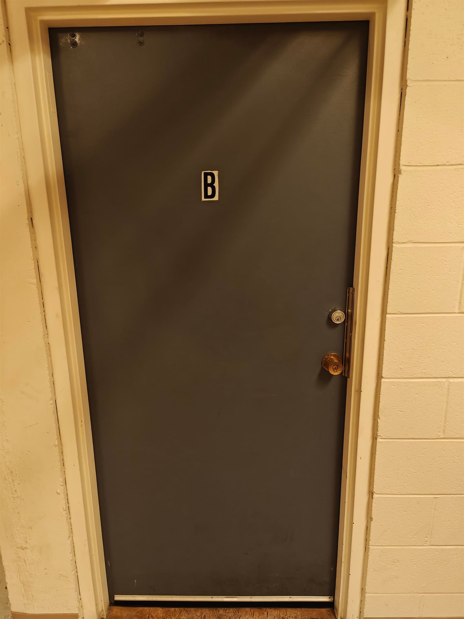 Listing Image 15