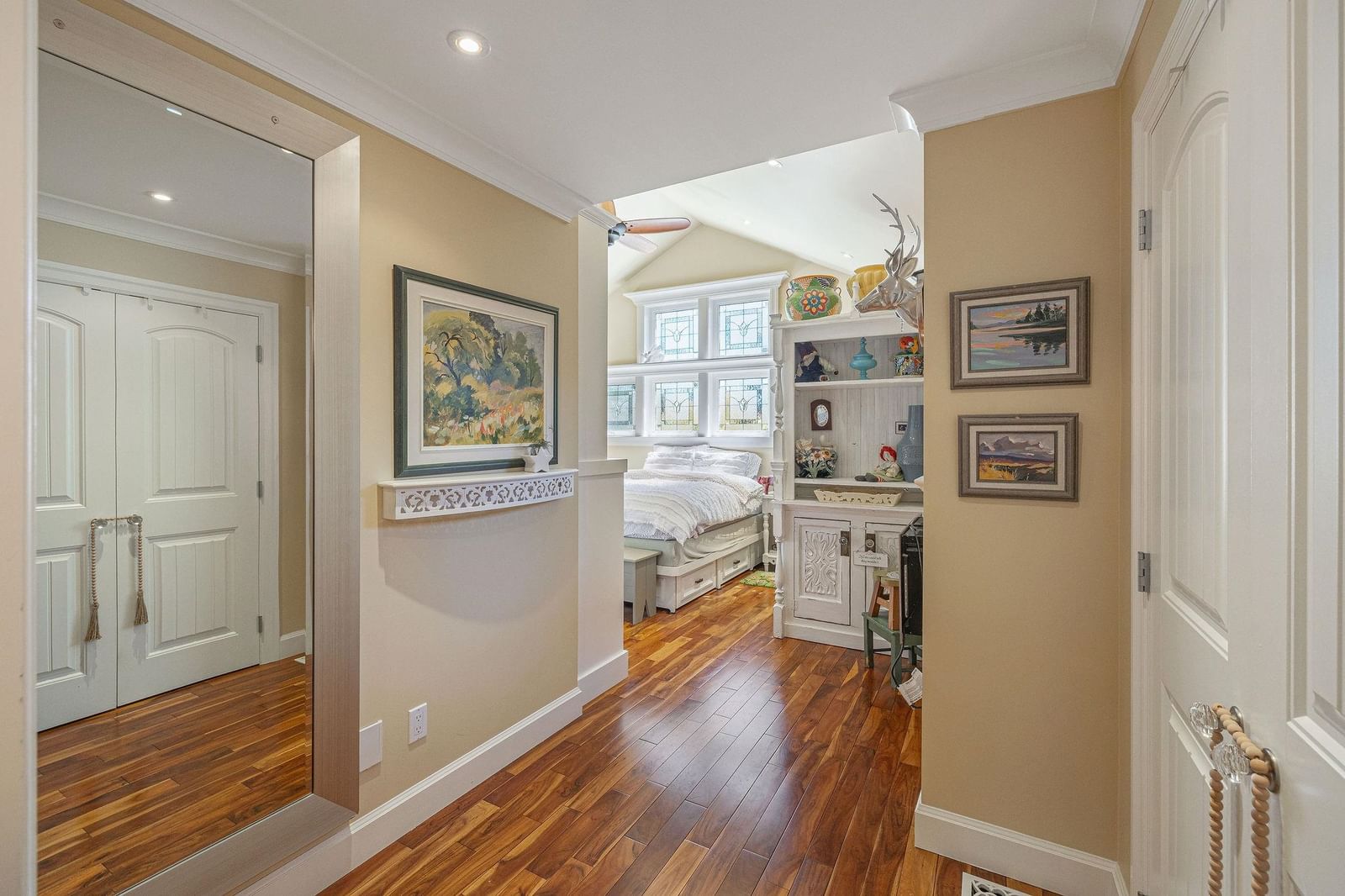 Listing Image 18
