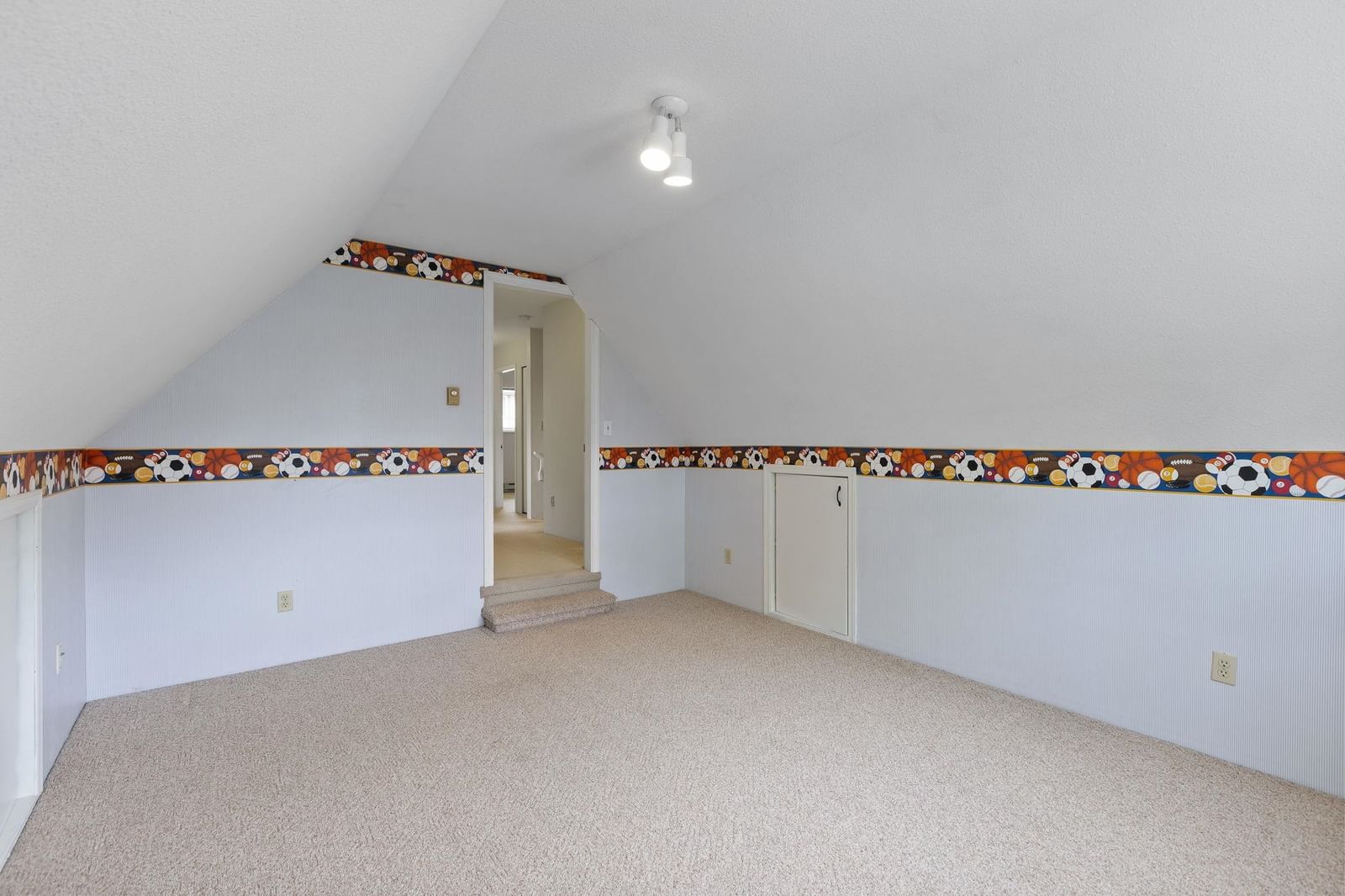 Listing Image 29