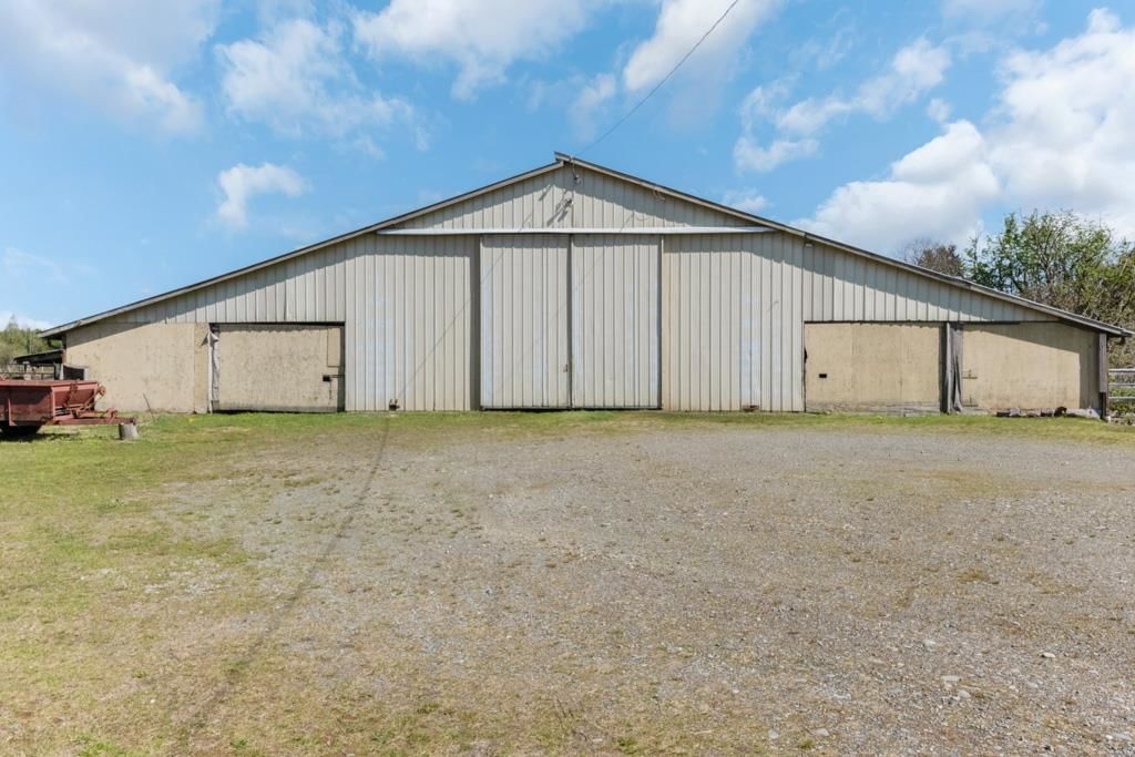 Listing Image 37
