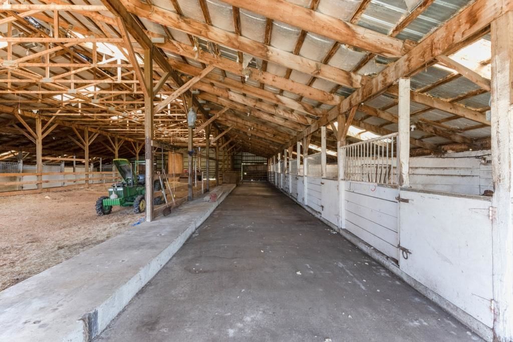 Listing Image 39