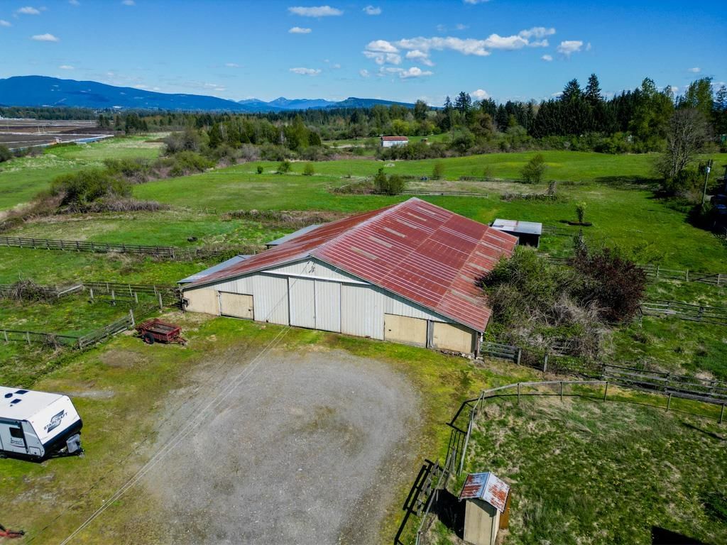 Listing Image 8