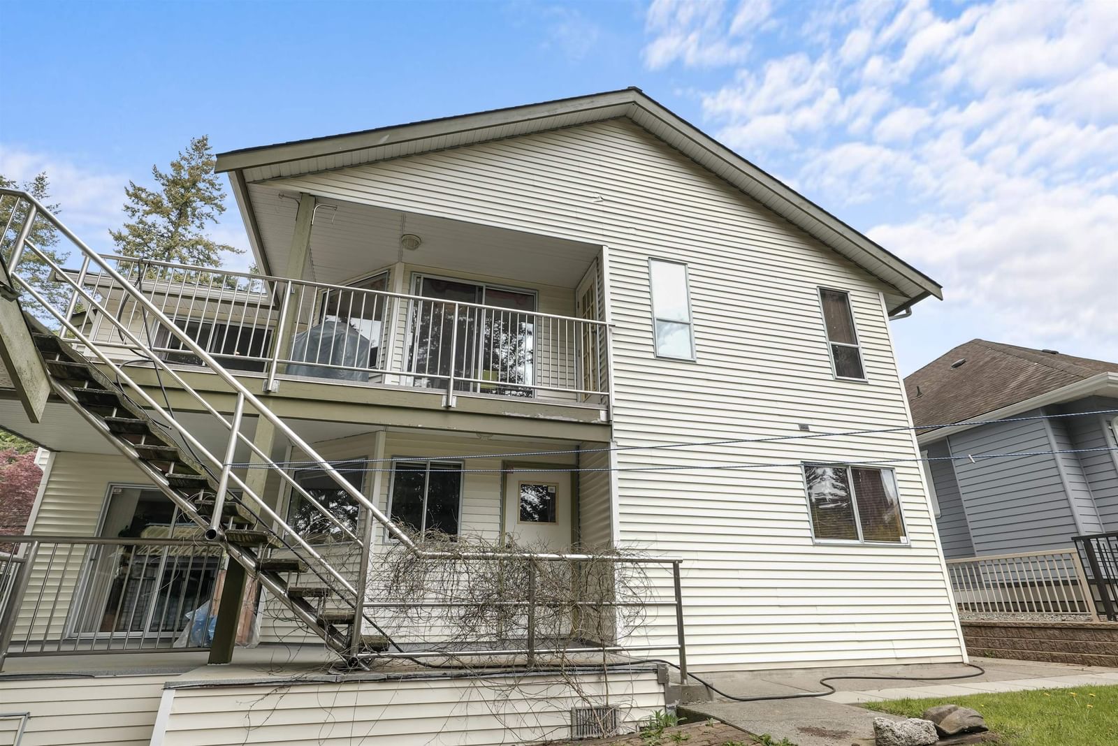Listing Image 14