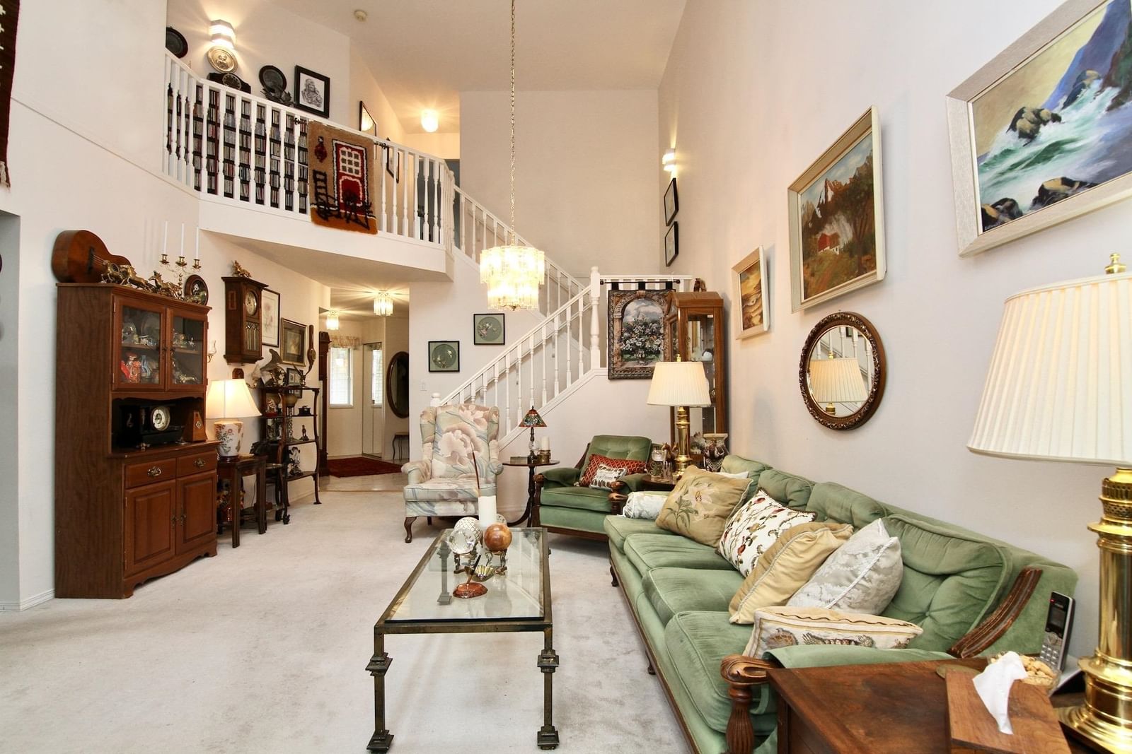 Listing Image 11