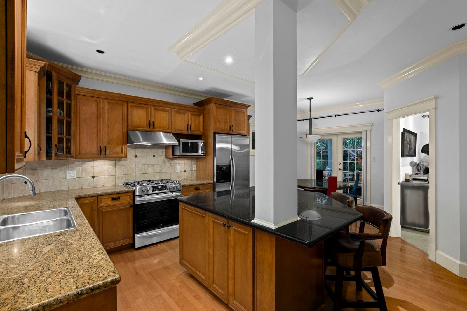 Listing Image 13