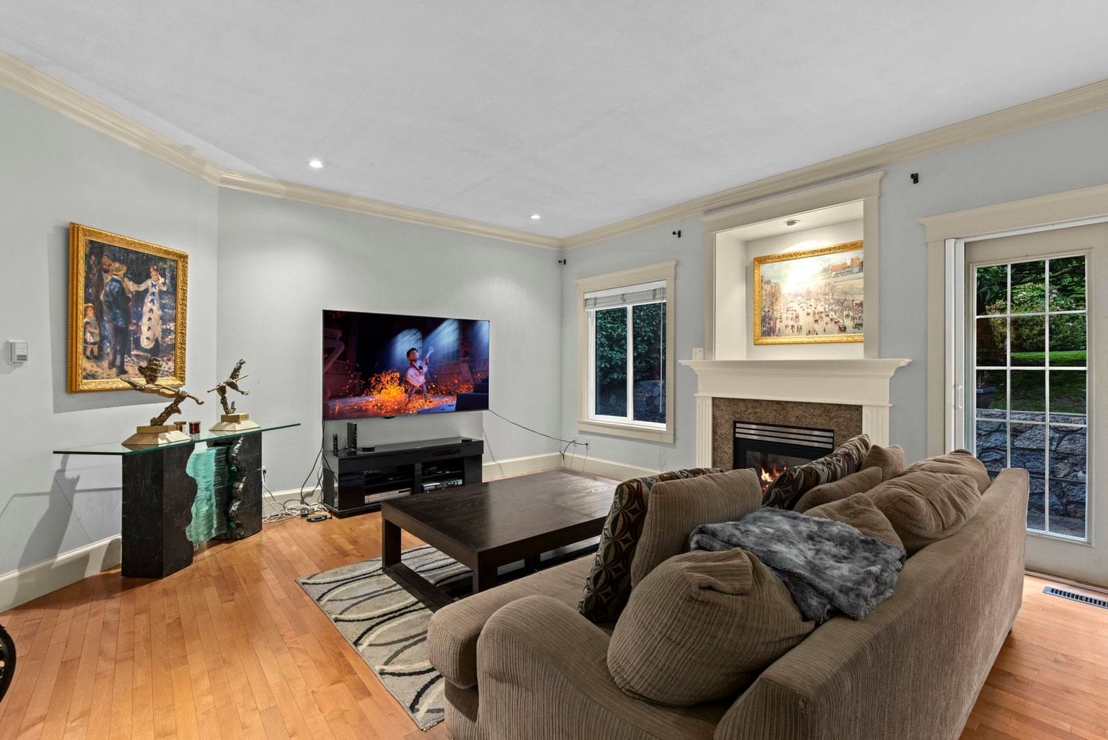 Listing Image 18