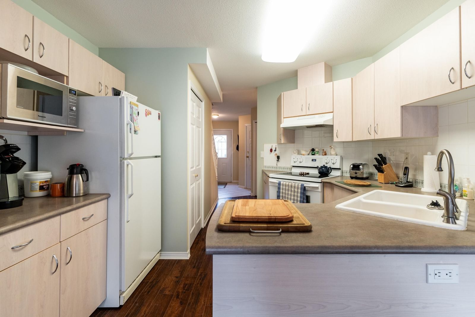 Listing Image 13