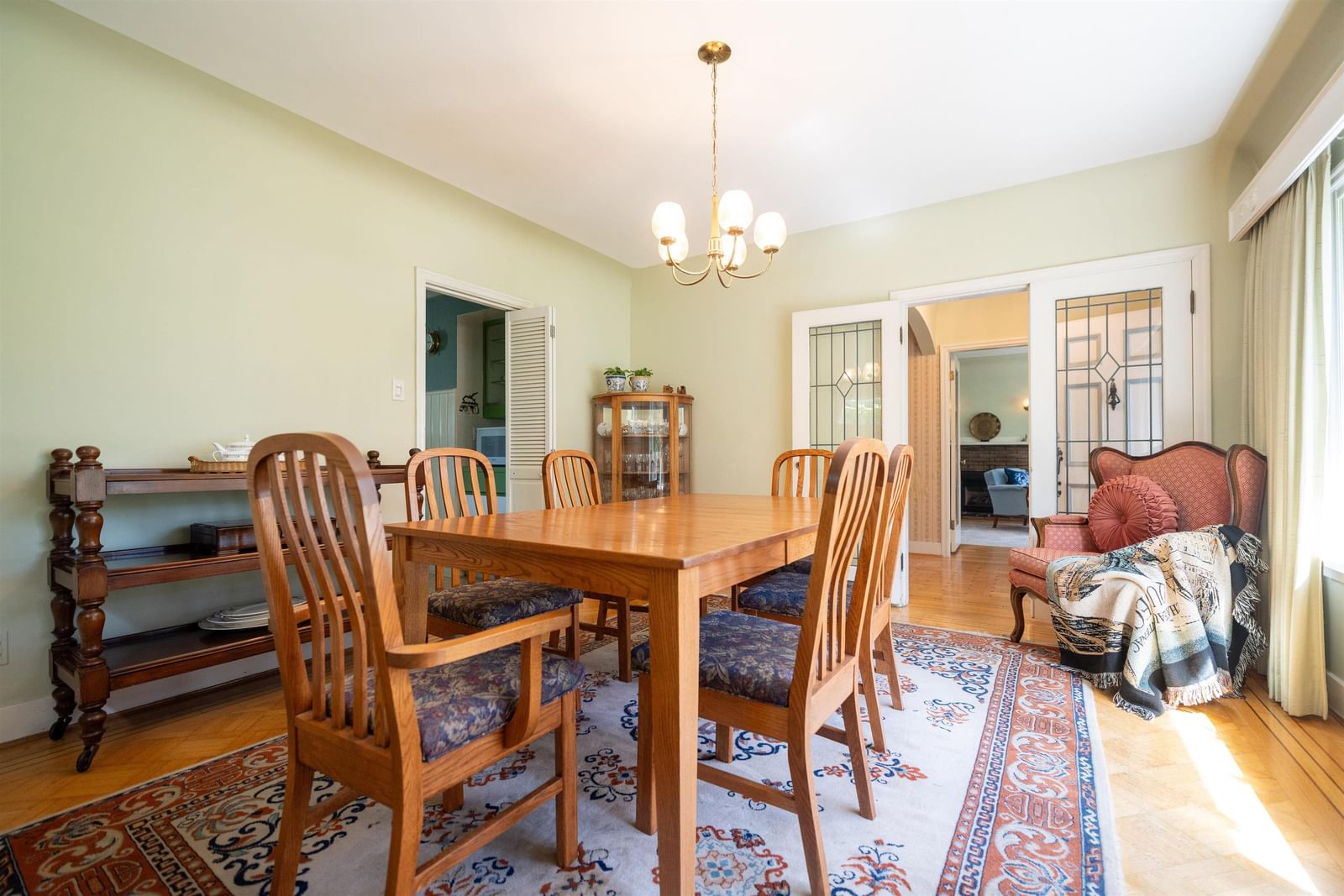 Listing Image 11