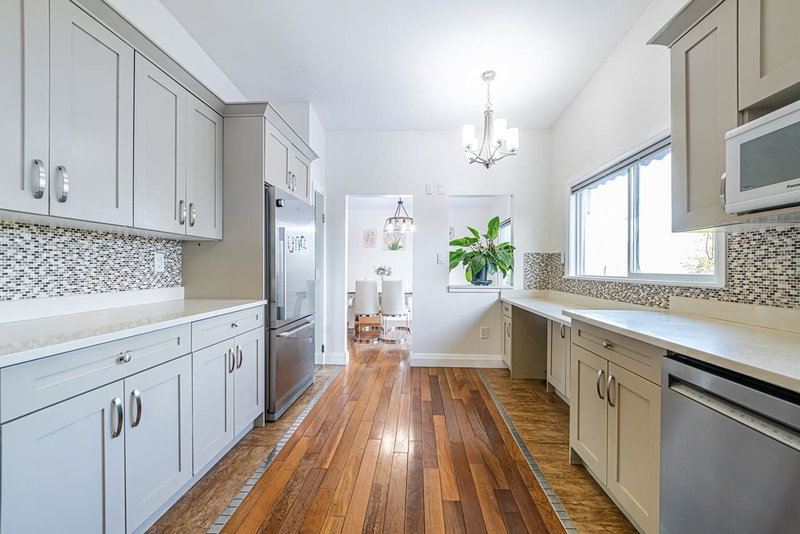 520 Ballantree Place, West Vancouver, V7S 1W5 | Image 3