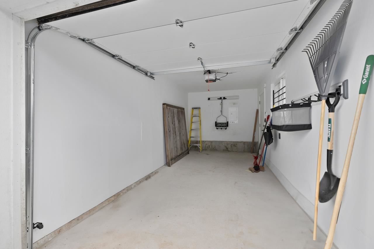 Listing Image 30