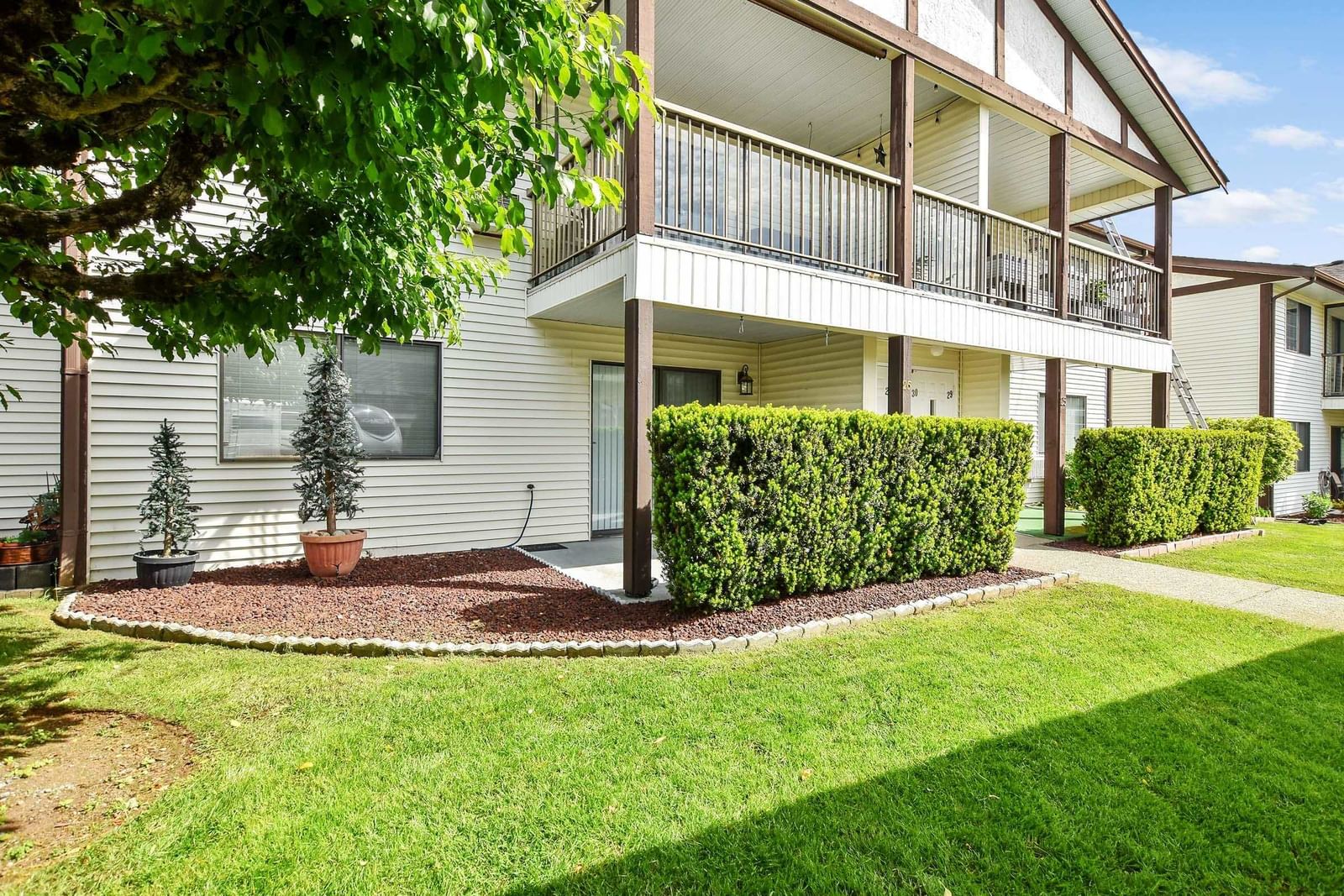 Listing Image 21