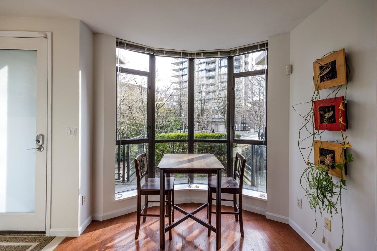 Listing Image 10