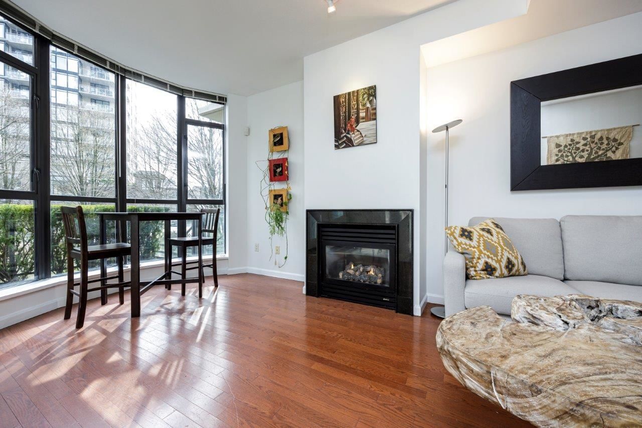 Listing Image 12
