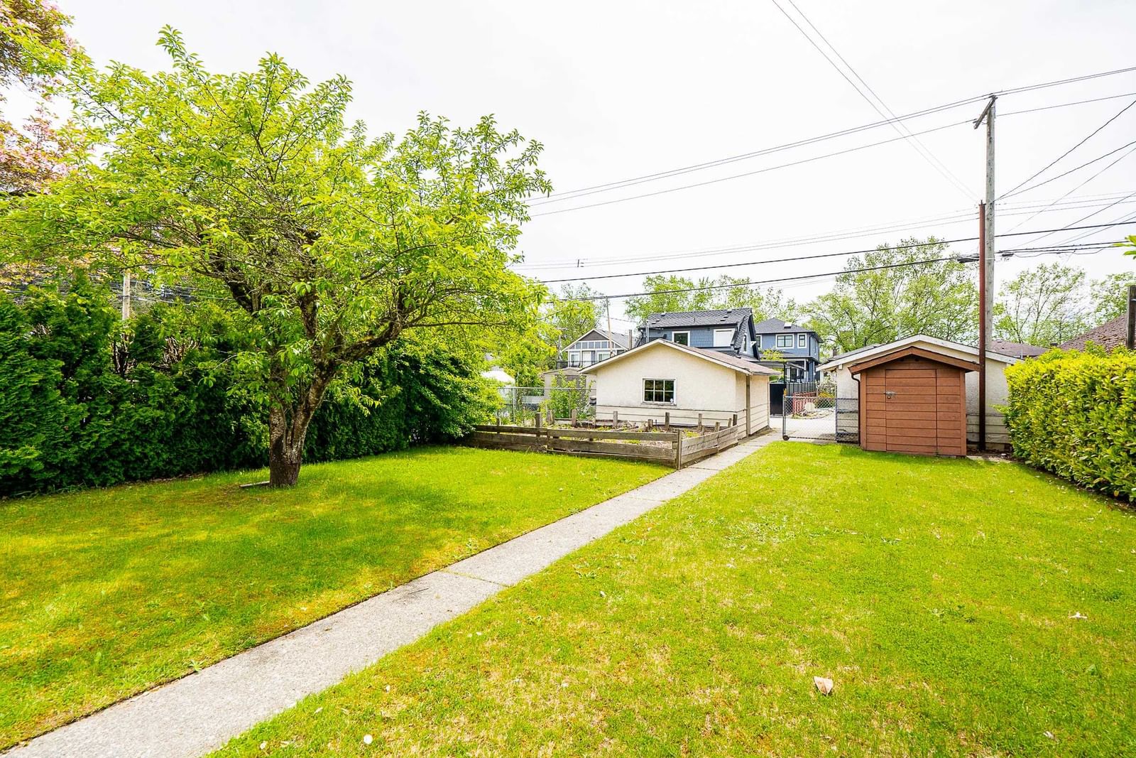 Listing Image 18